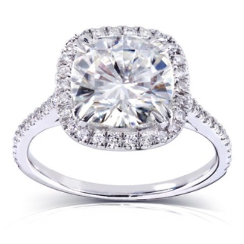 best-engagement-rings-for-brides-cushion-cut-diamond-ring-3