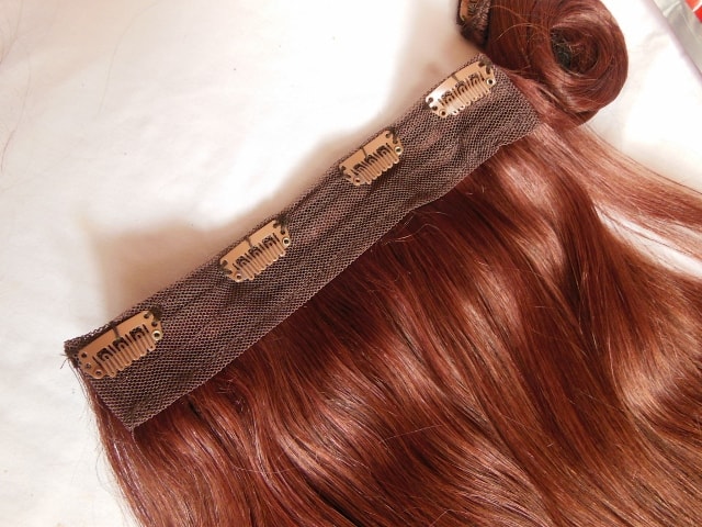 irresistible-me-hair-extenstions-clip
